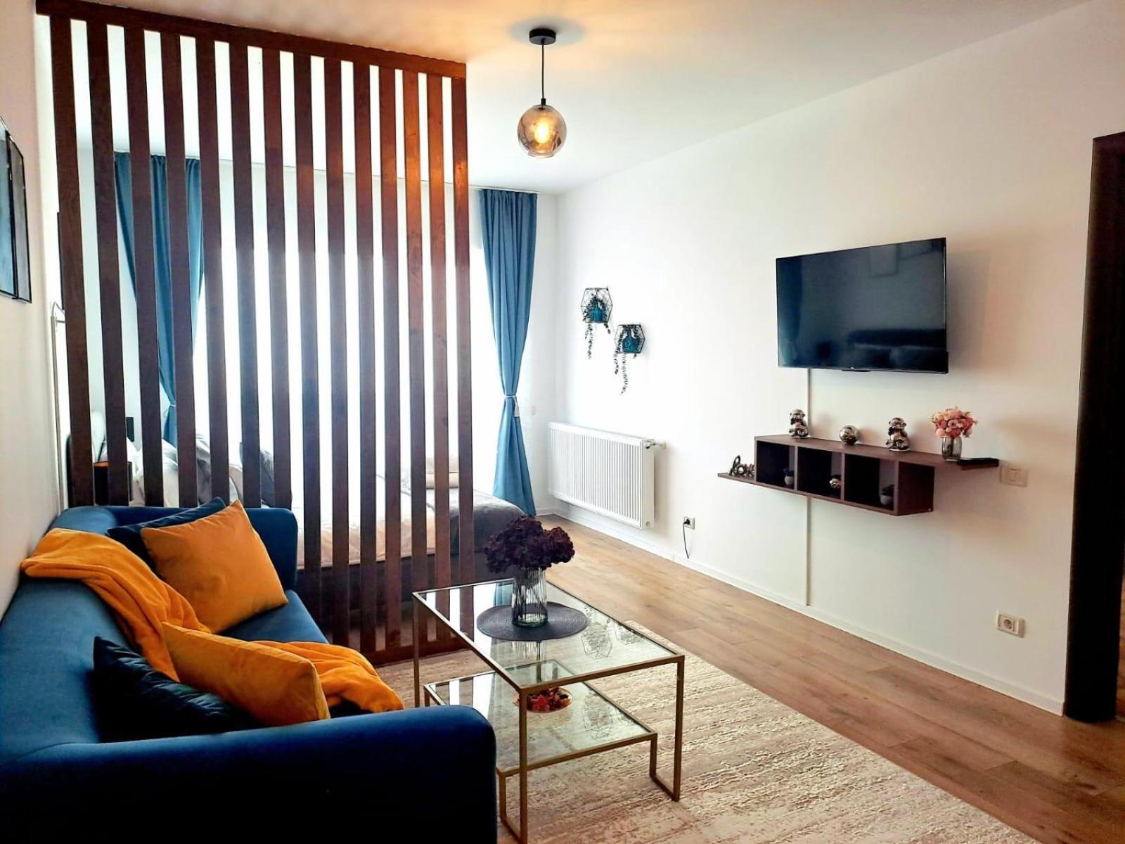 Mountain Breeze Luxury Apartment Ac & Parcare Privata Brasov Bagian luar foto